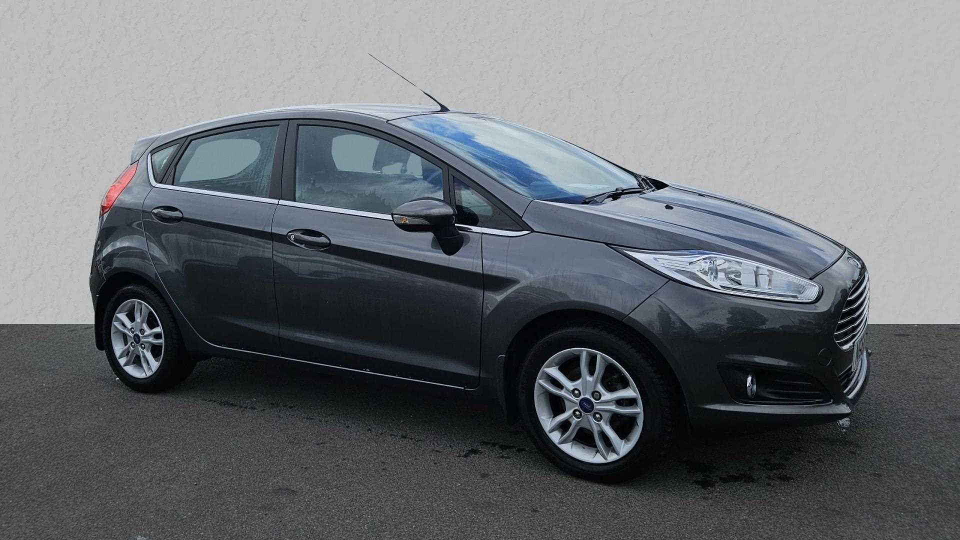 Main listing image - Ford Fiesta