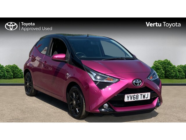Main listing image - Toyota Aygo