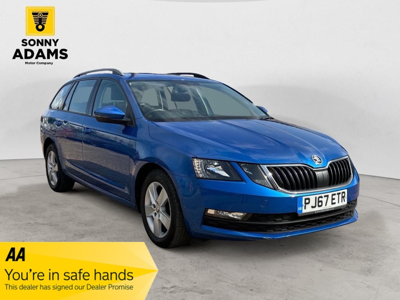 Main listing image - Skoda Octavia Estate