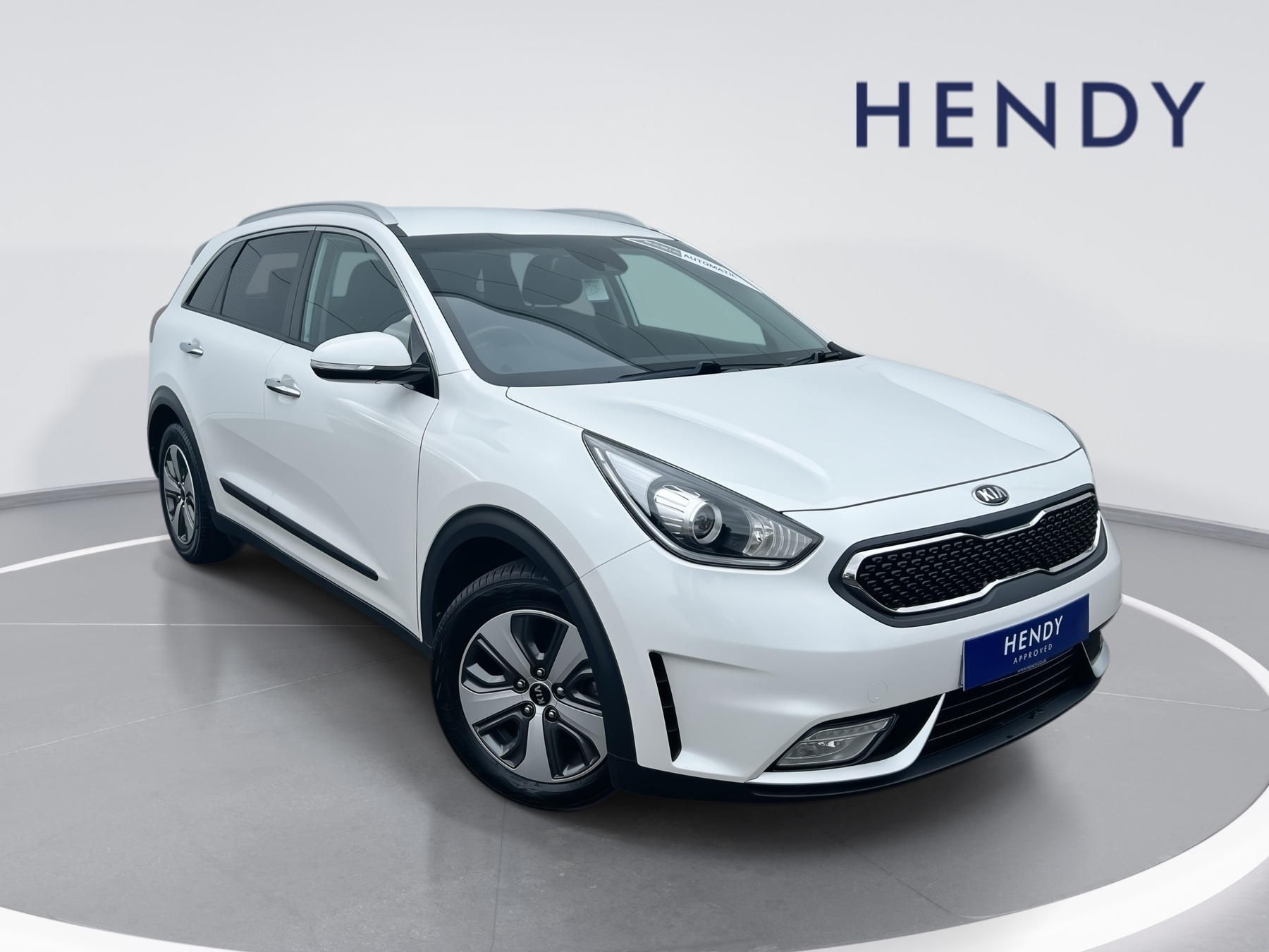 Main listing image - Kia Niro