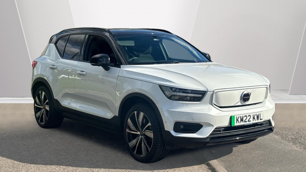 Main listing image - Volvo XC40 Recharge