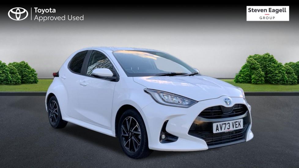 Main listing image - Toyota Yaris