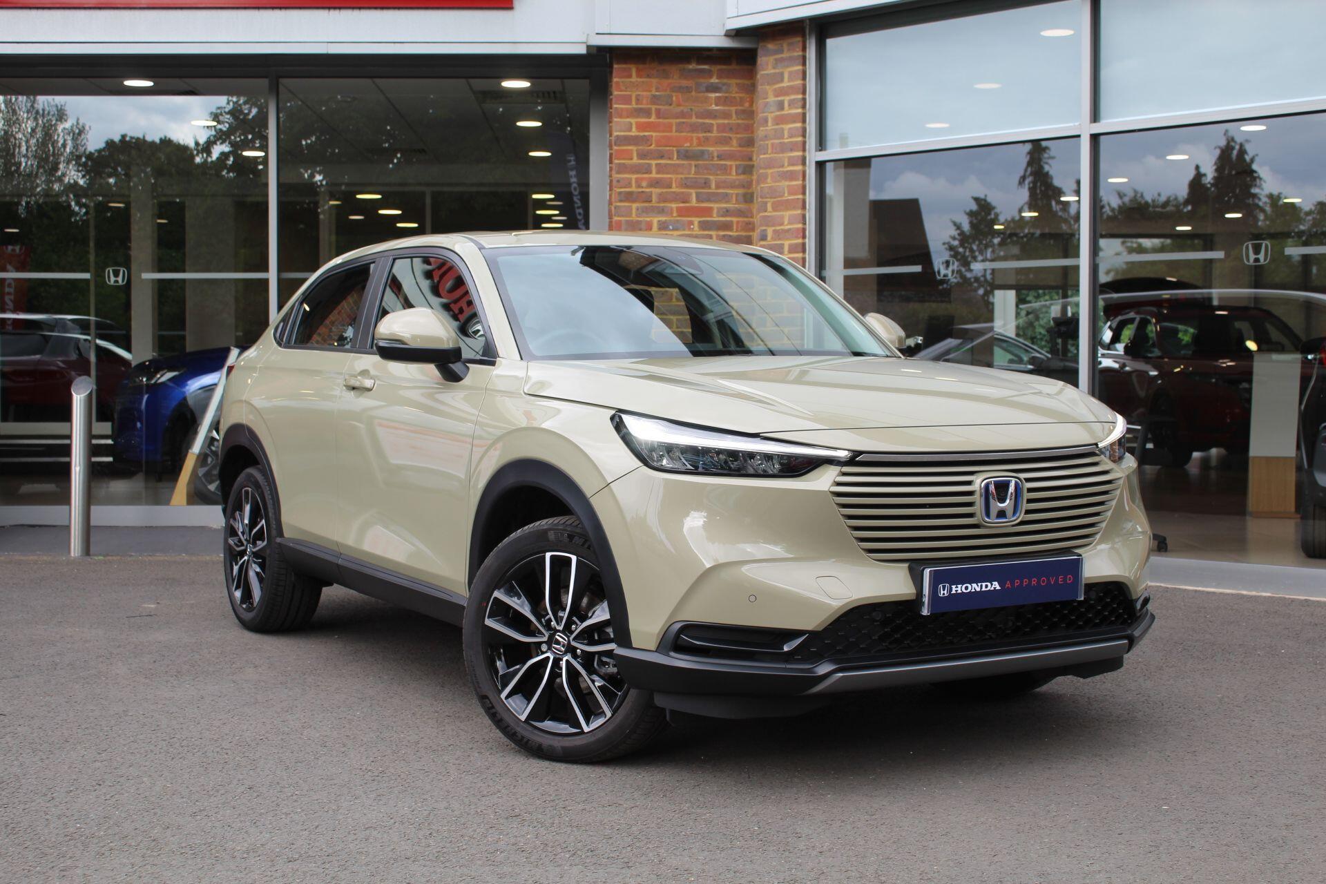 Main listing image - Honda HR-V