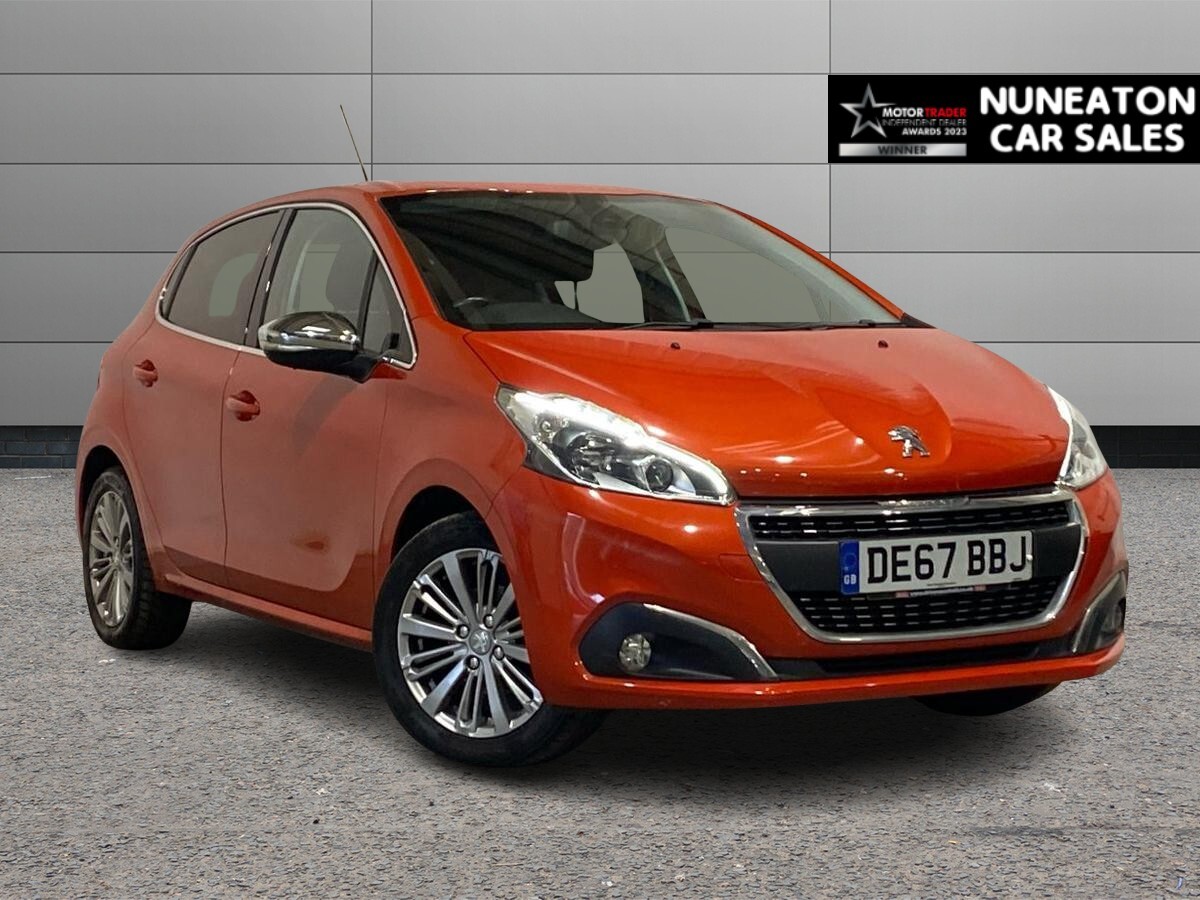 Main listing image - Peugeot 208