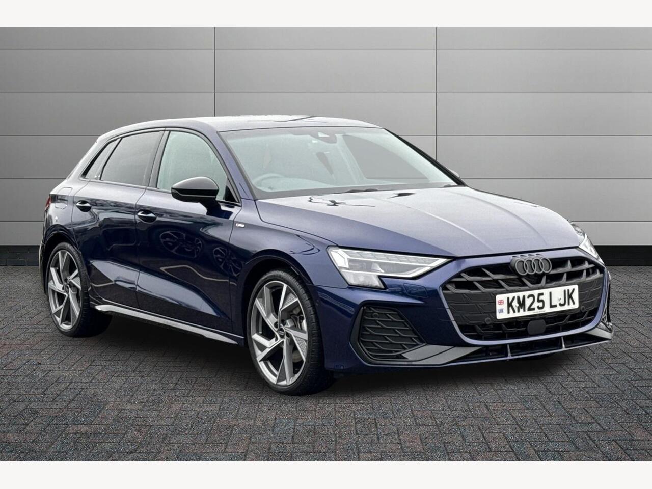 Main listing image - Audi A3