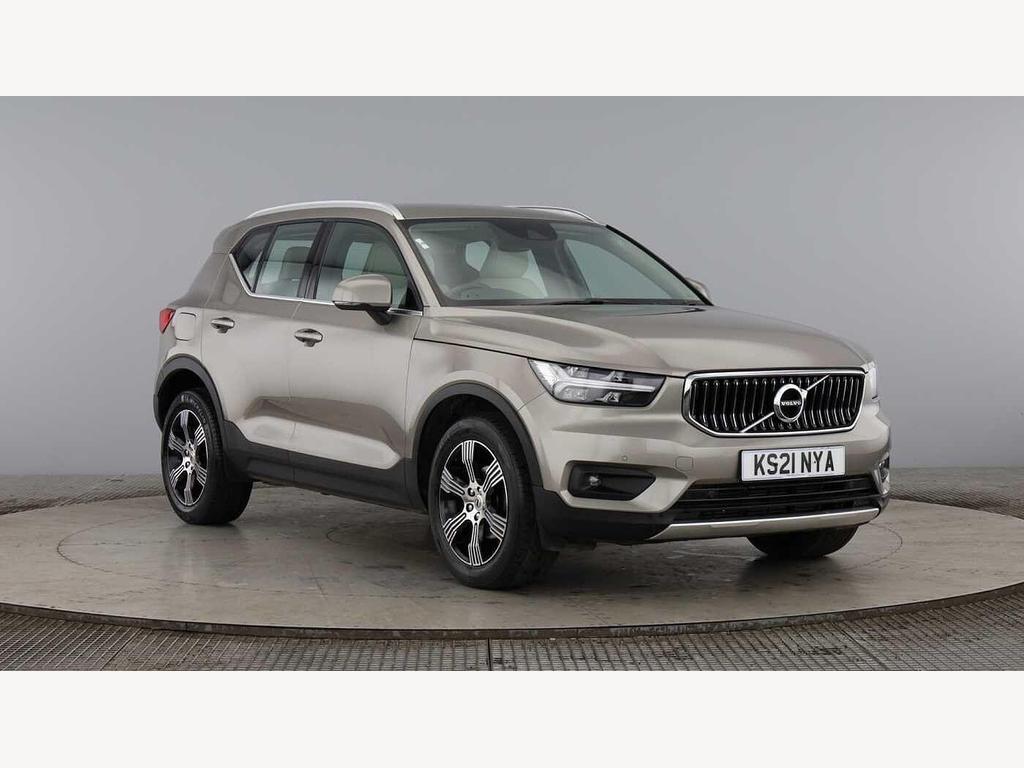 Main listing image - Volvo XC40