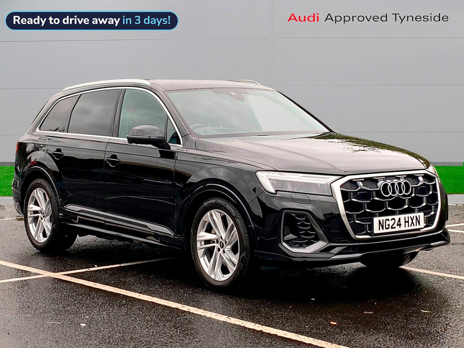 Main listing image - Audi Q7