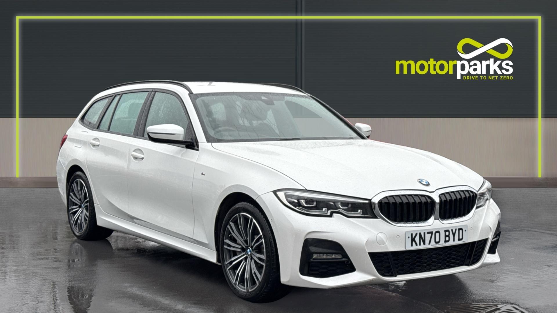 Main listing image - BMW 3 Series Touring