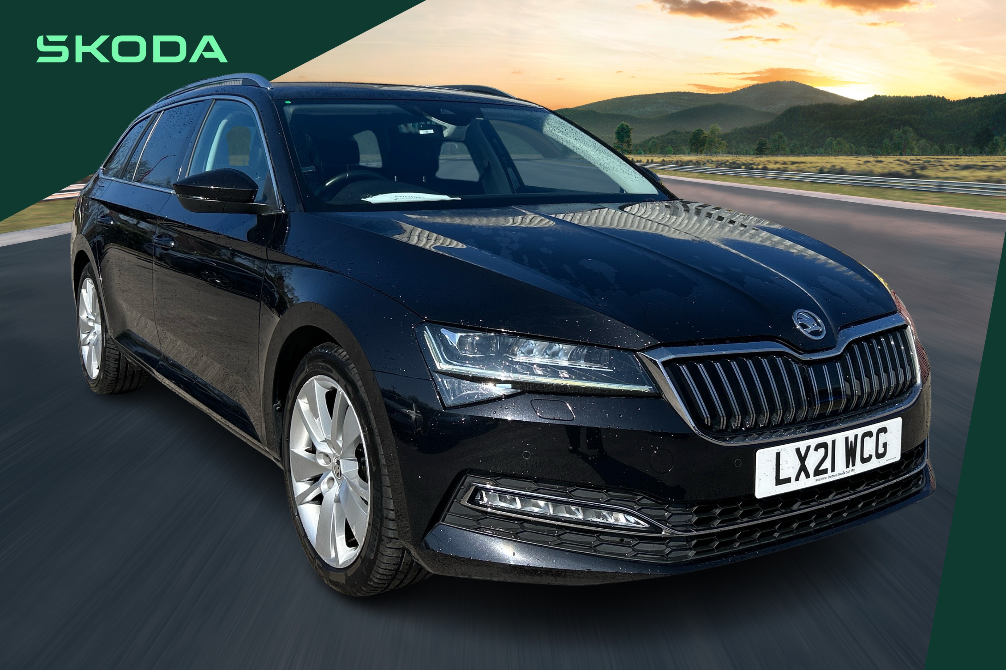 Main listing image - Skoda Superb Estate