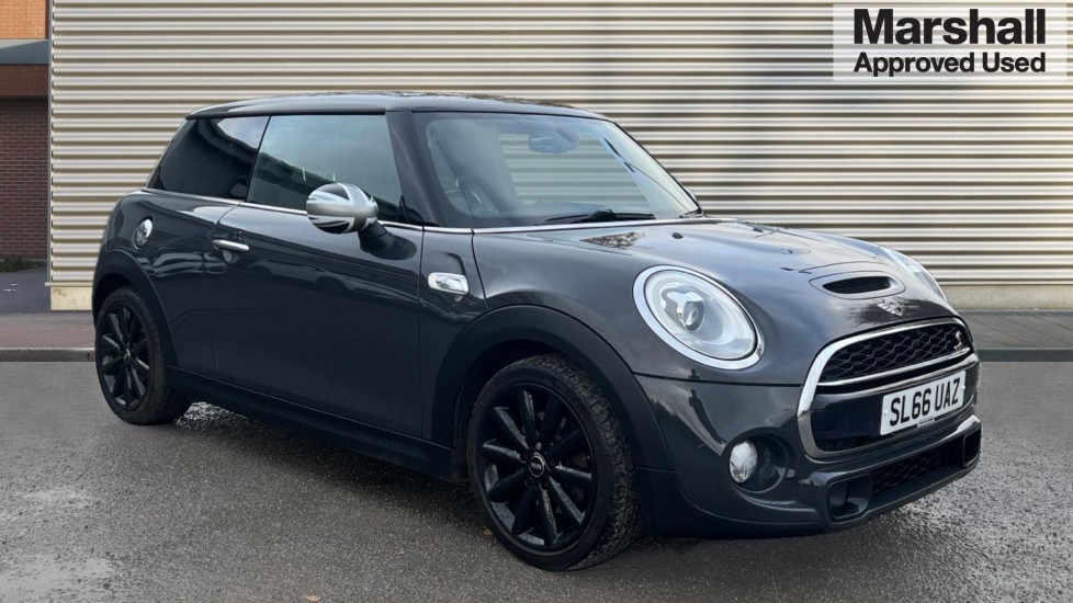 Main listing image - MINI Hatchback