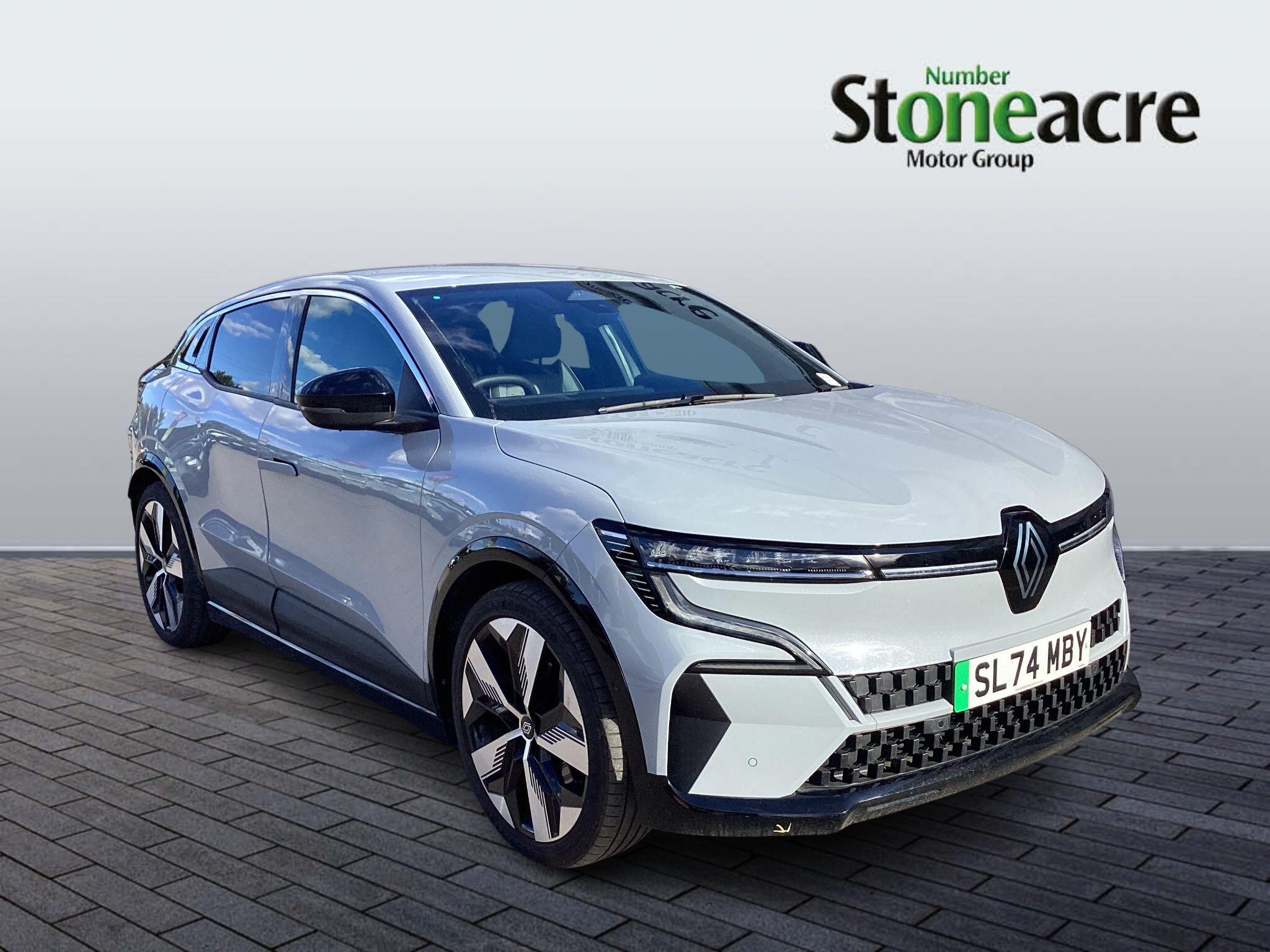 Main listing image - Renault Megane E Tech