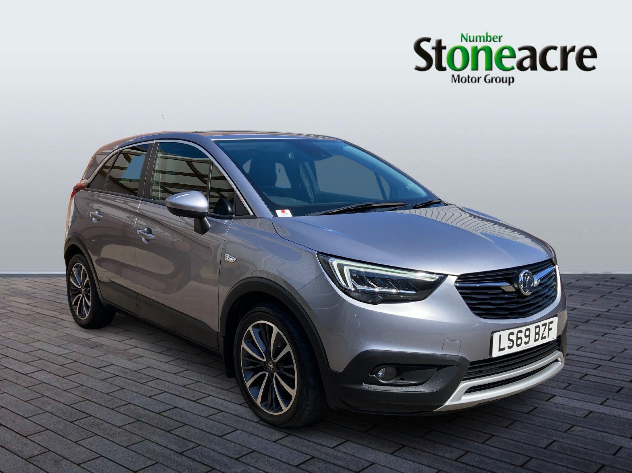 Main listing image - Vauxhall Crossland X