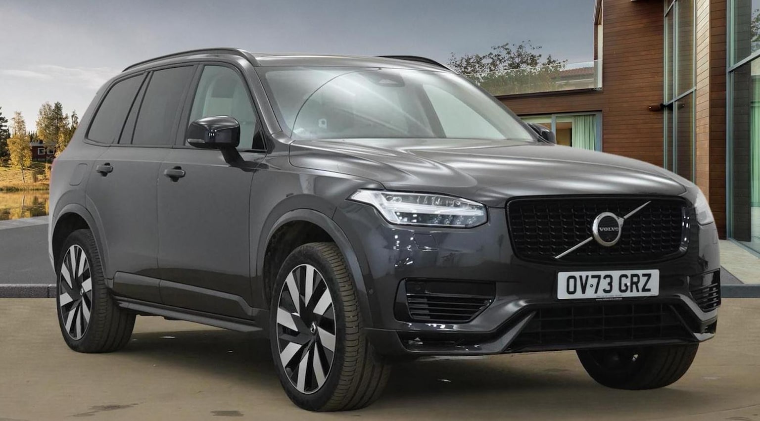 Main listing image - Volvo XC90