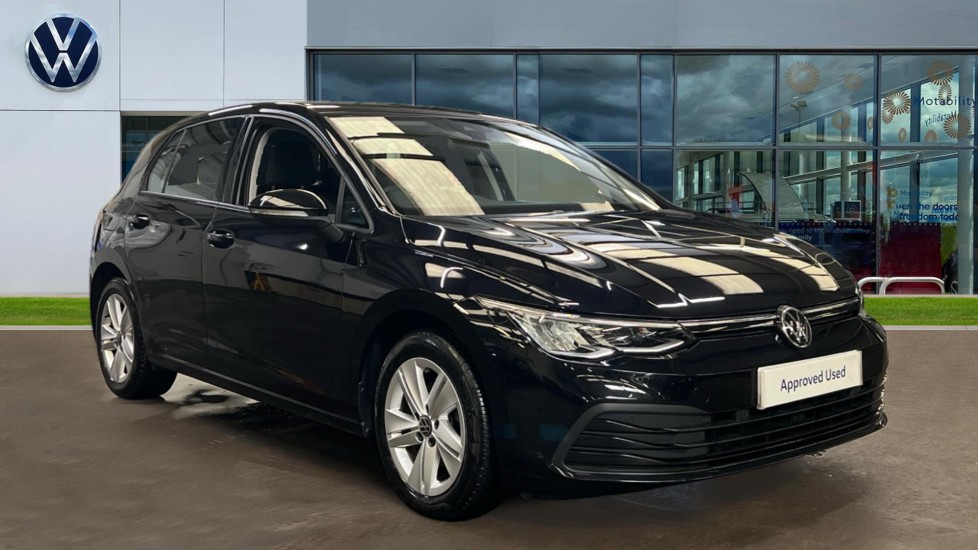 Main listing image - Volkswagen Golf