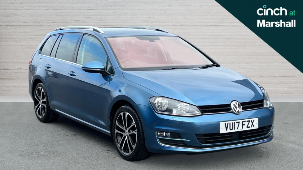 Main listing image - Volkswagen Golf Estate