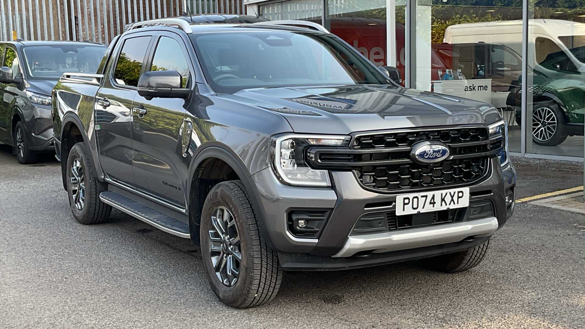 Main listing image - Ford Ranger