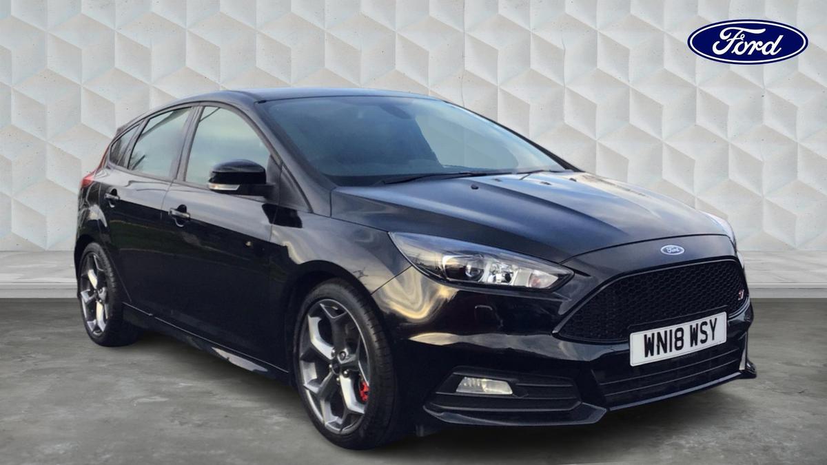 Main listing image - Ford Focus ST