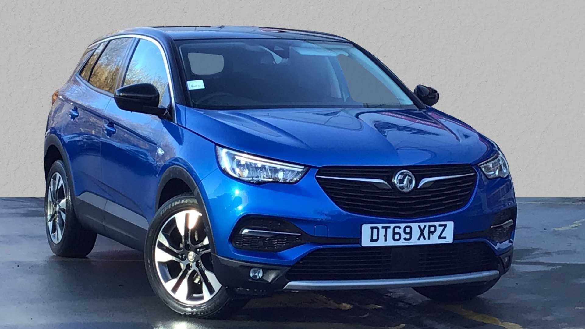 Main listing image - Vauxhall Grandland X