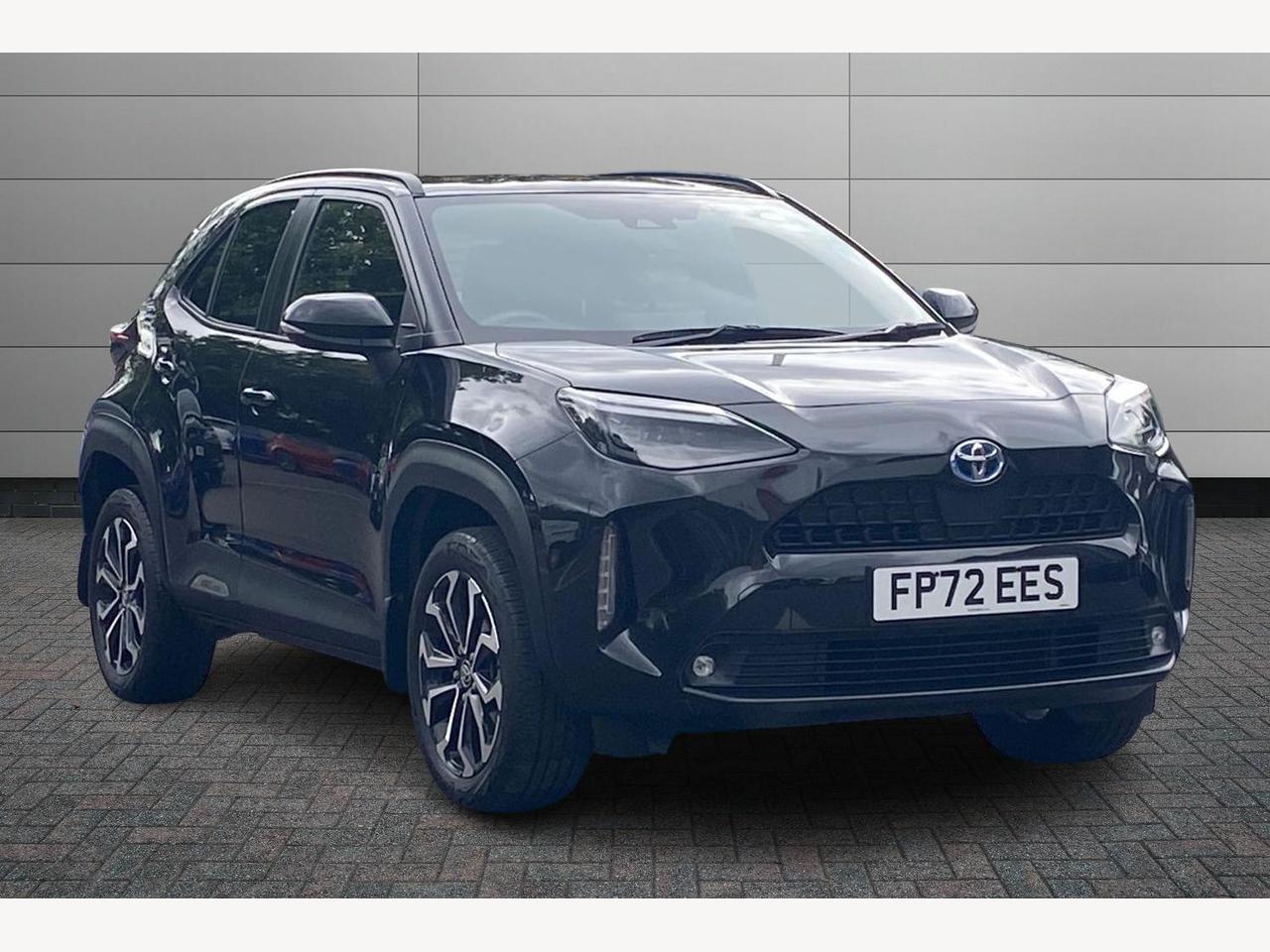 Main listing image - Toyota Yaris Cross