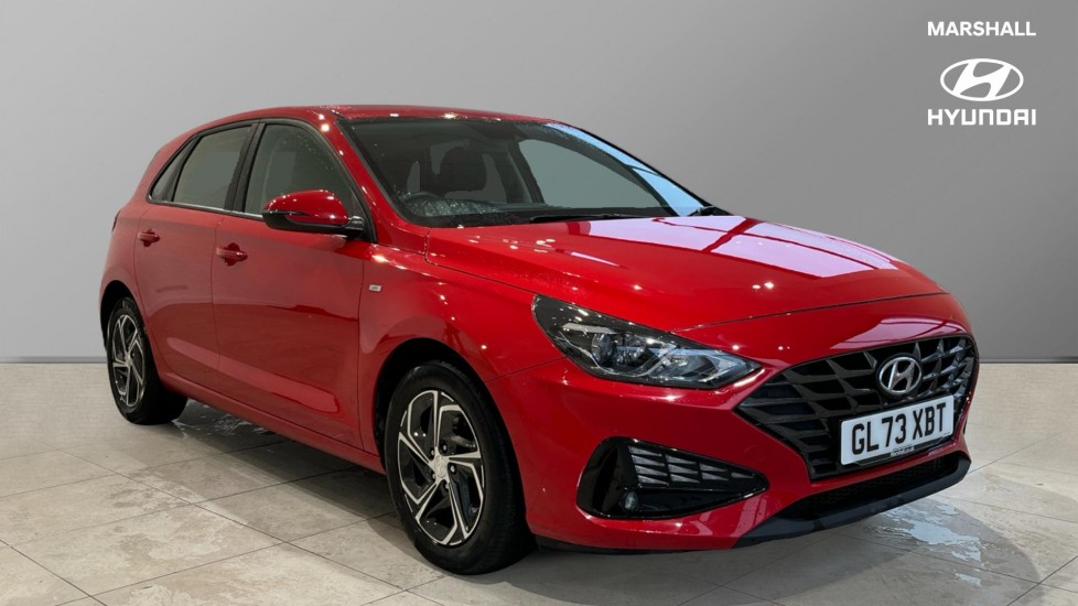Main listing image - Hyundai i30