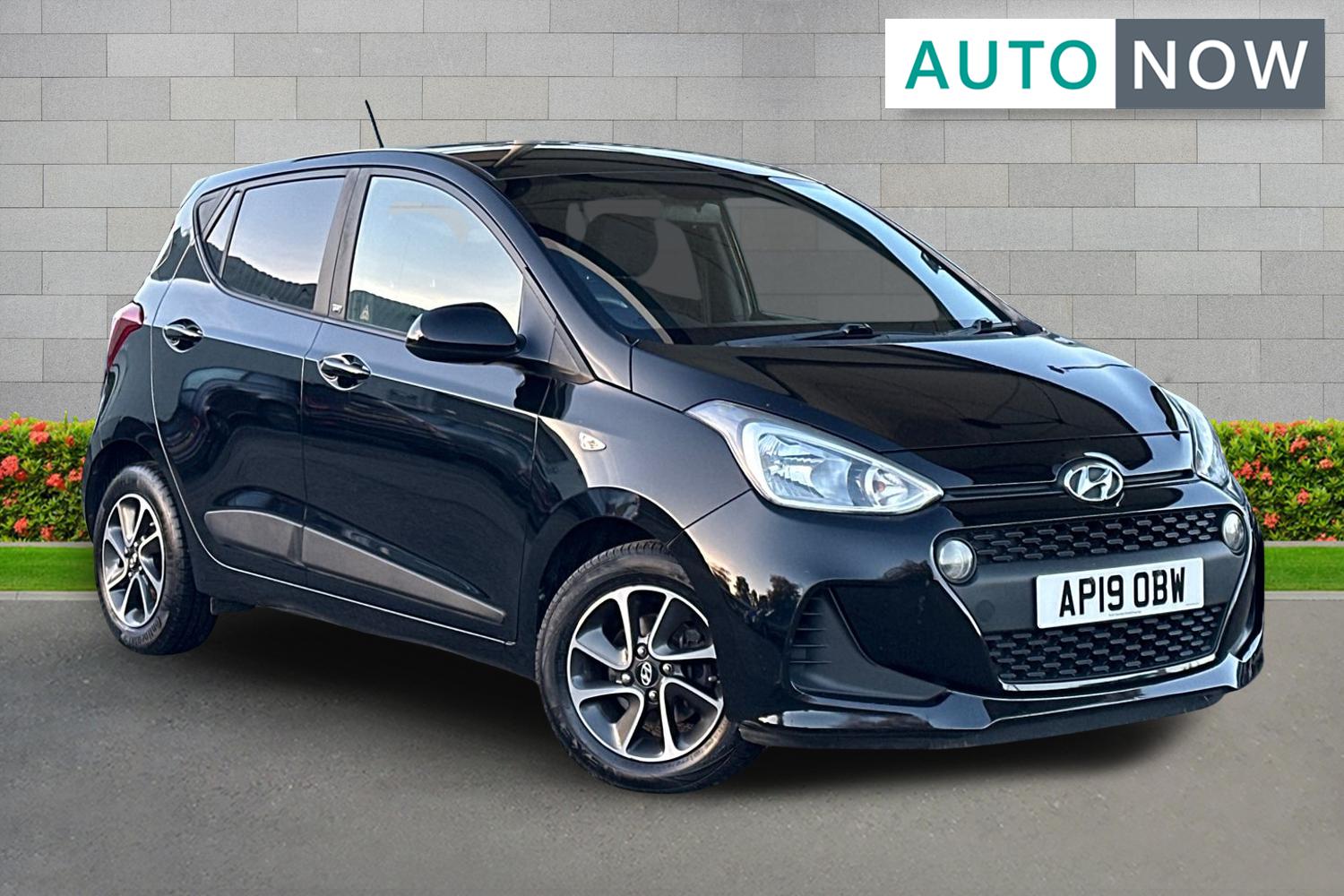 Main listing image - Hyundai i10