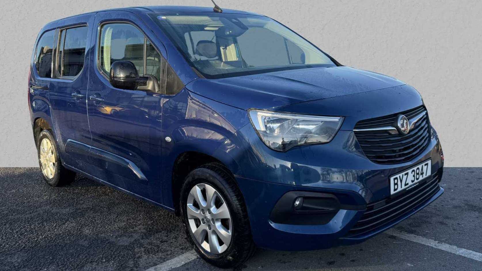 Main listing image - Vauxhall Combo Life