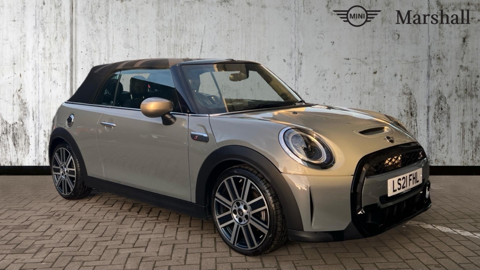 Main listing image - MINI Convertible