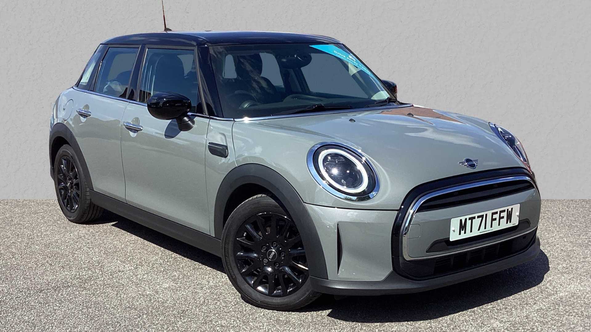 Main listing image - MINI Hatchback 5dr