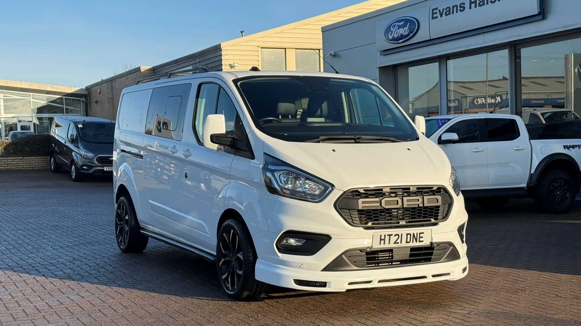 Main listing image - Ford Transit Custom