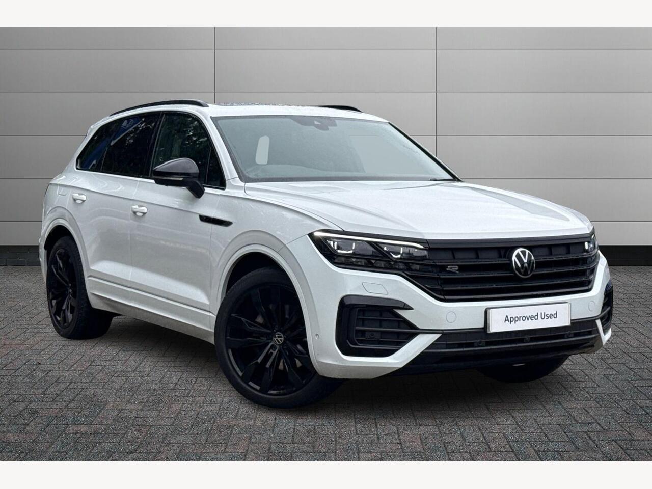Main listing image - Volkswagen Touareg
