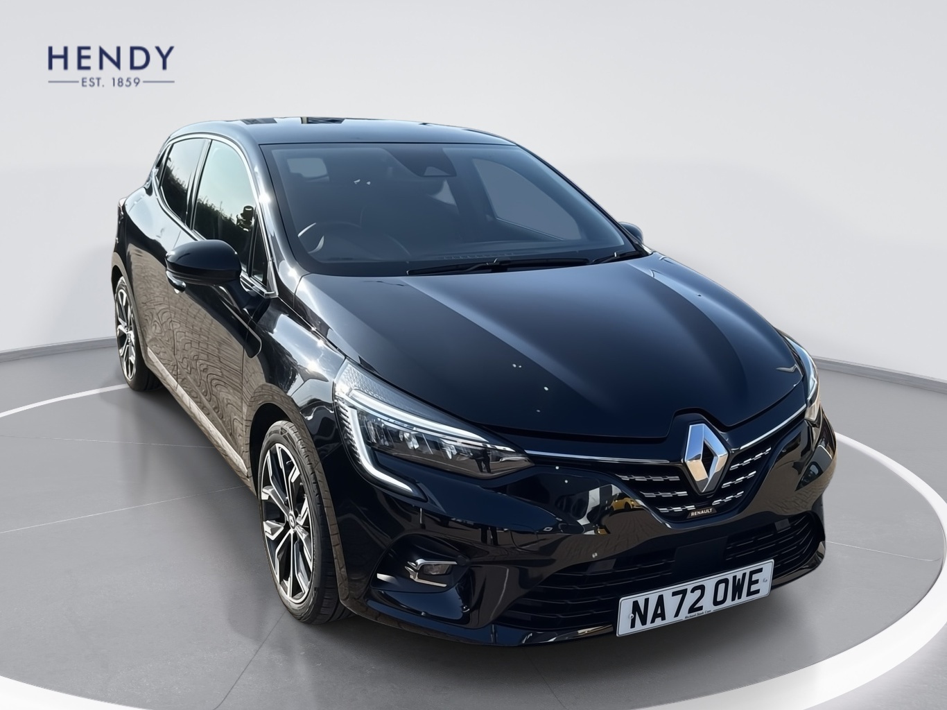 Main listing image - Renault Clio