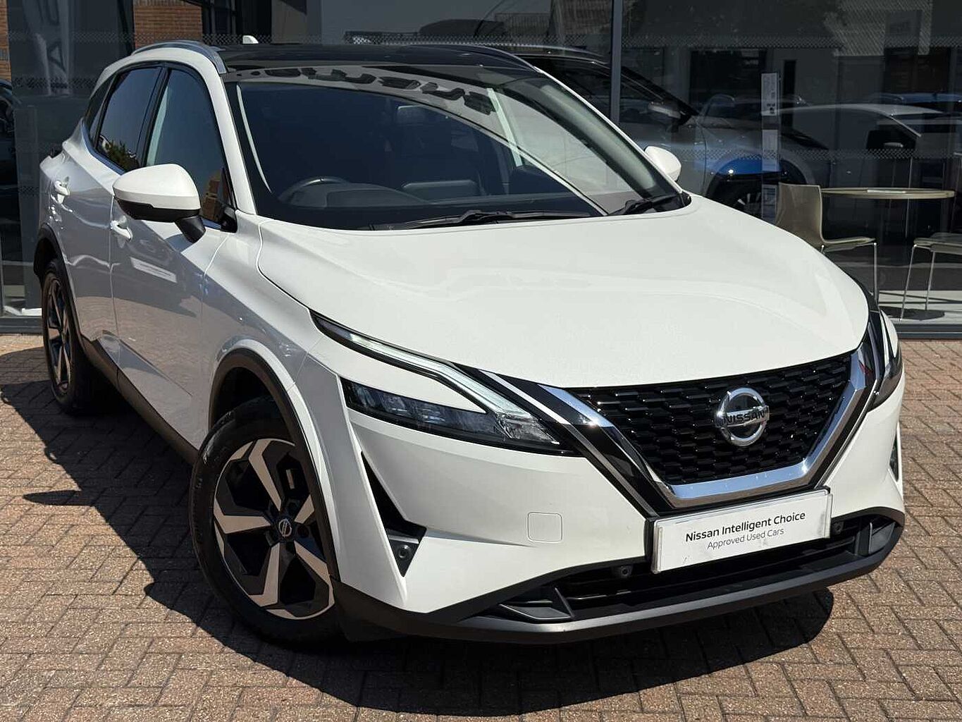 Main listing image - Nissan Qashqai