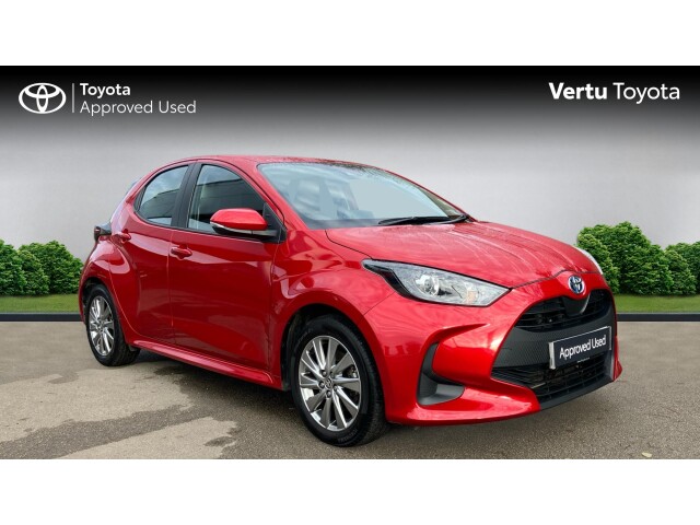 Main listing image - Toyota Yaris