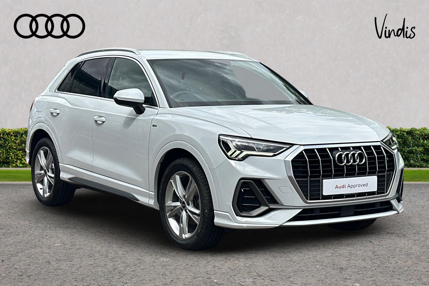 Main listing image - Audi Q3