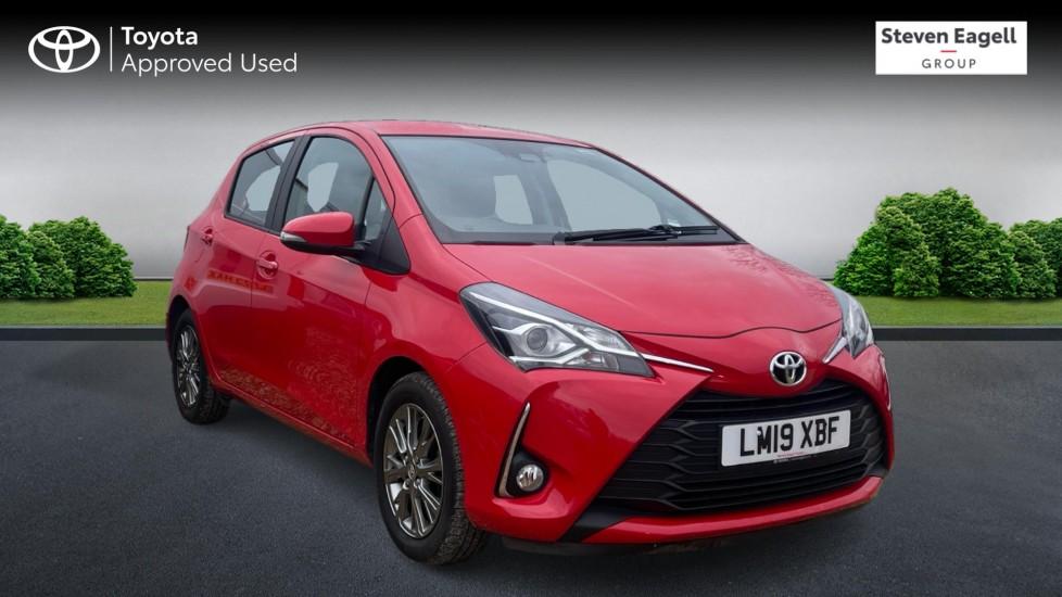 Main listing image - Toyota Yaris