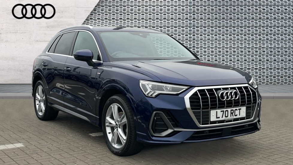 Main listing image - Audi Q3