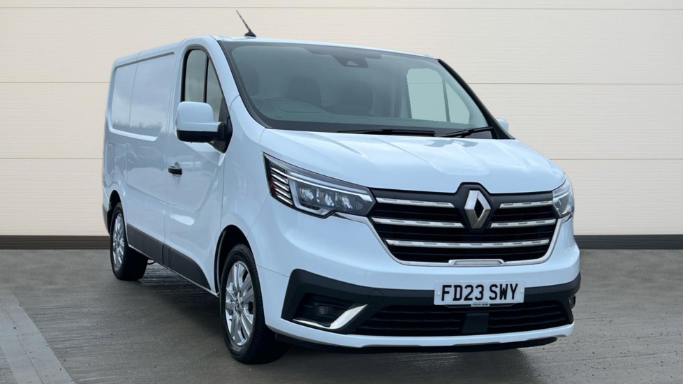 Main listing image - Renault Trafic