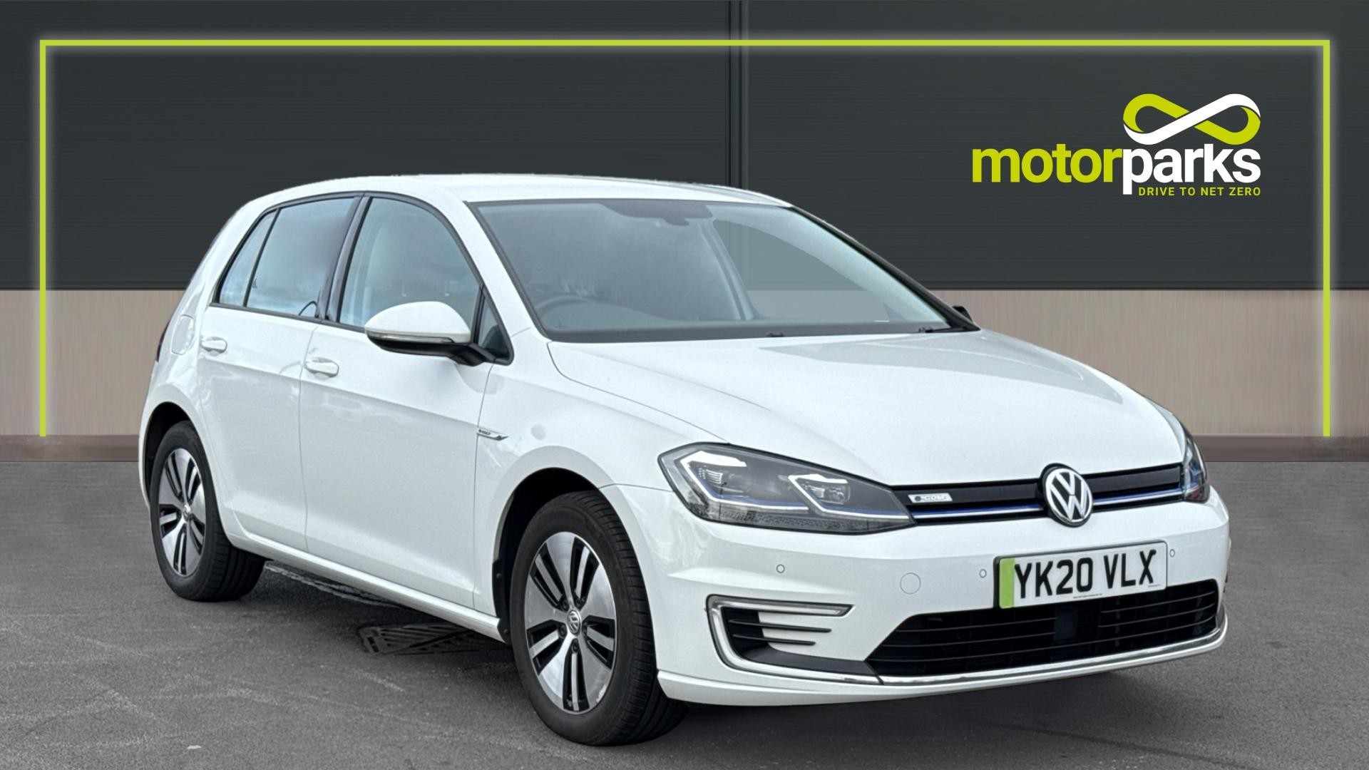 Main listing image - Volkswagen e-Golf