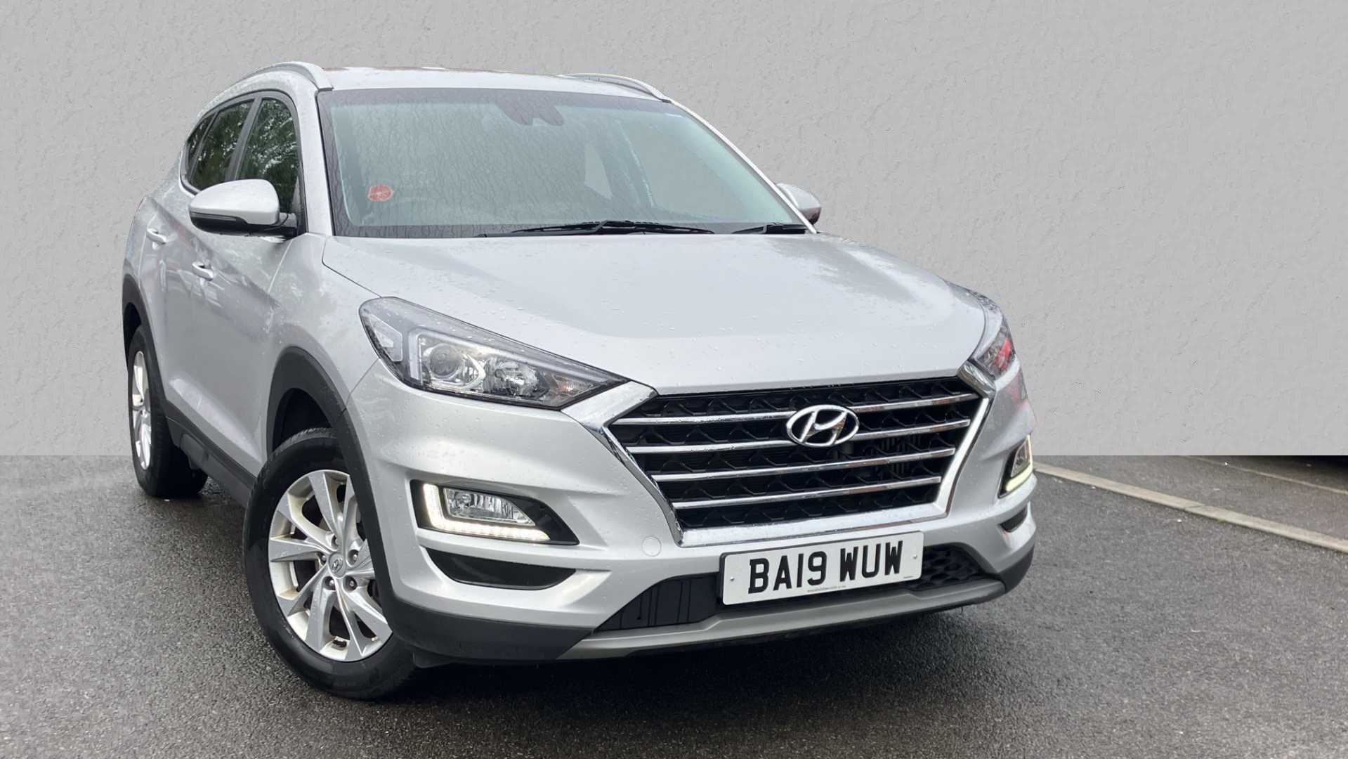 Main listing image - Hyundai Tucson