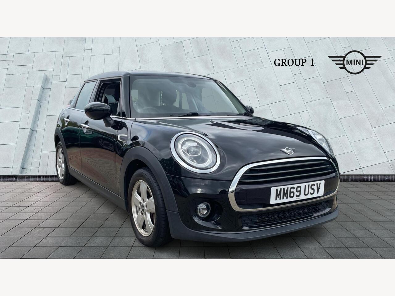 Main listing image - MINI Hatchback