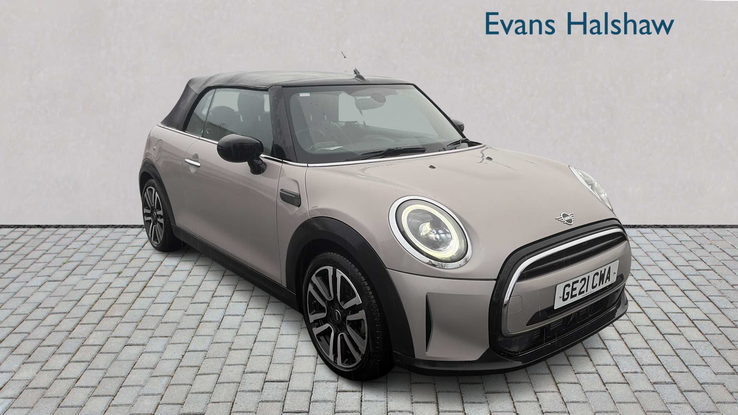 Main listing image - MINI Convertible