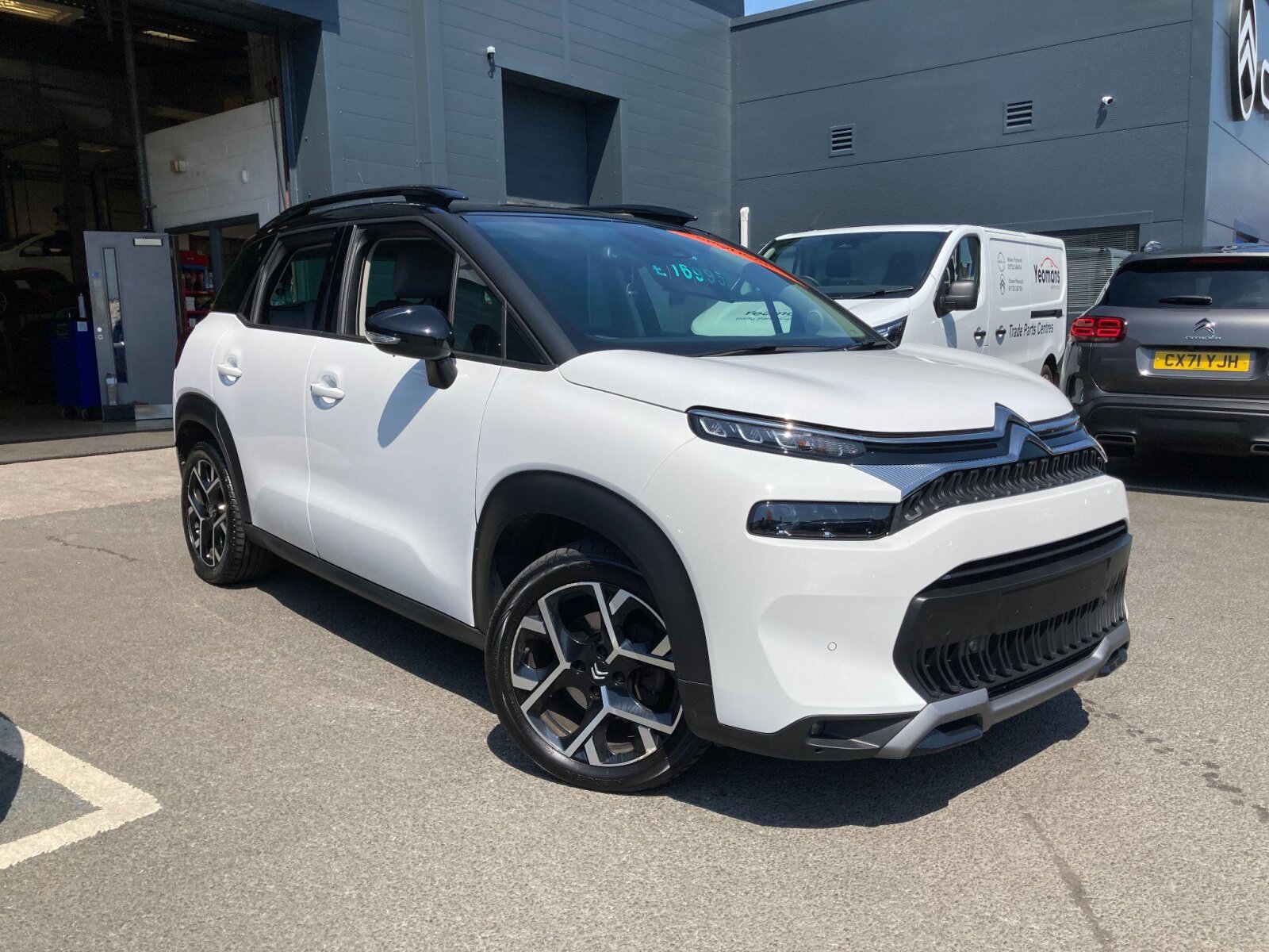 Main listing image - Citroen C3 Aircross