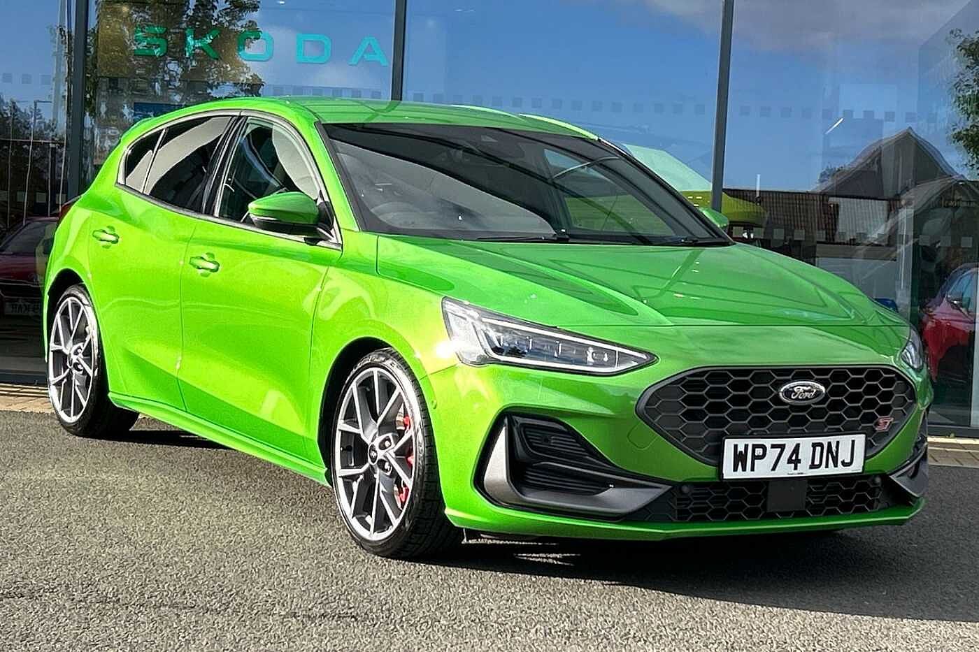 Main listing image - Ford Focus