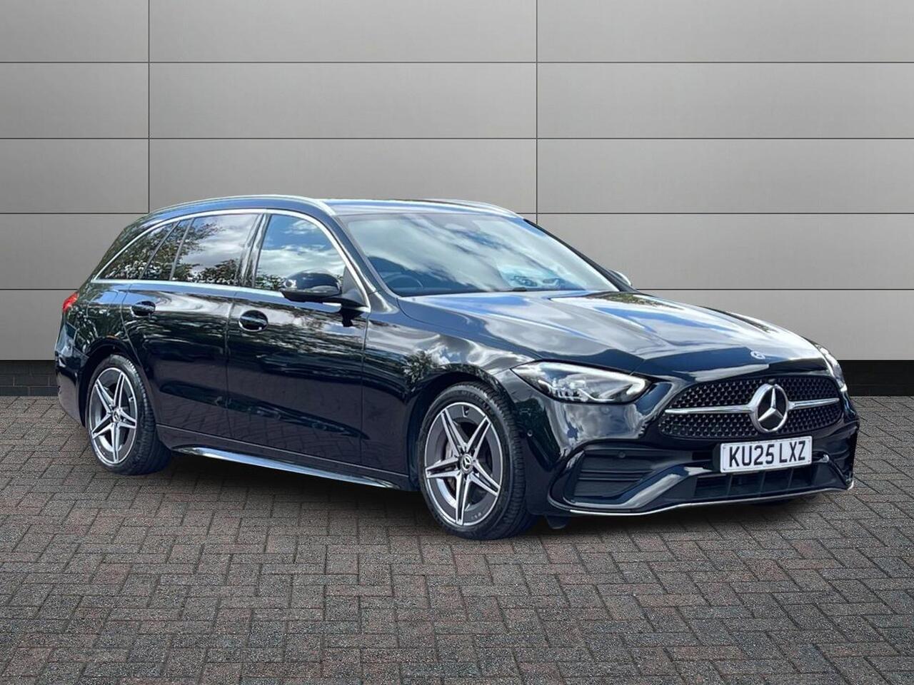 Main listing image - Mercedes-Benz C-Class