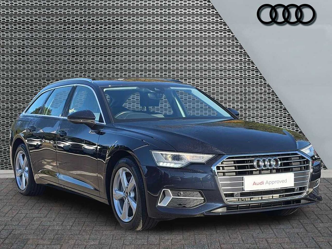 Main listing image - Audi A6