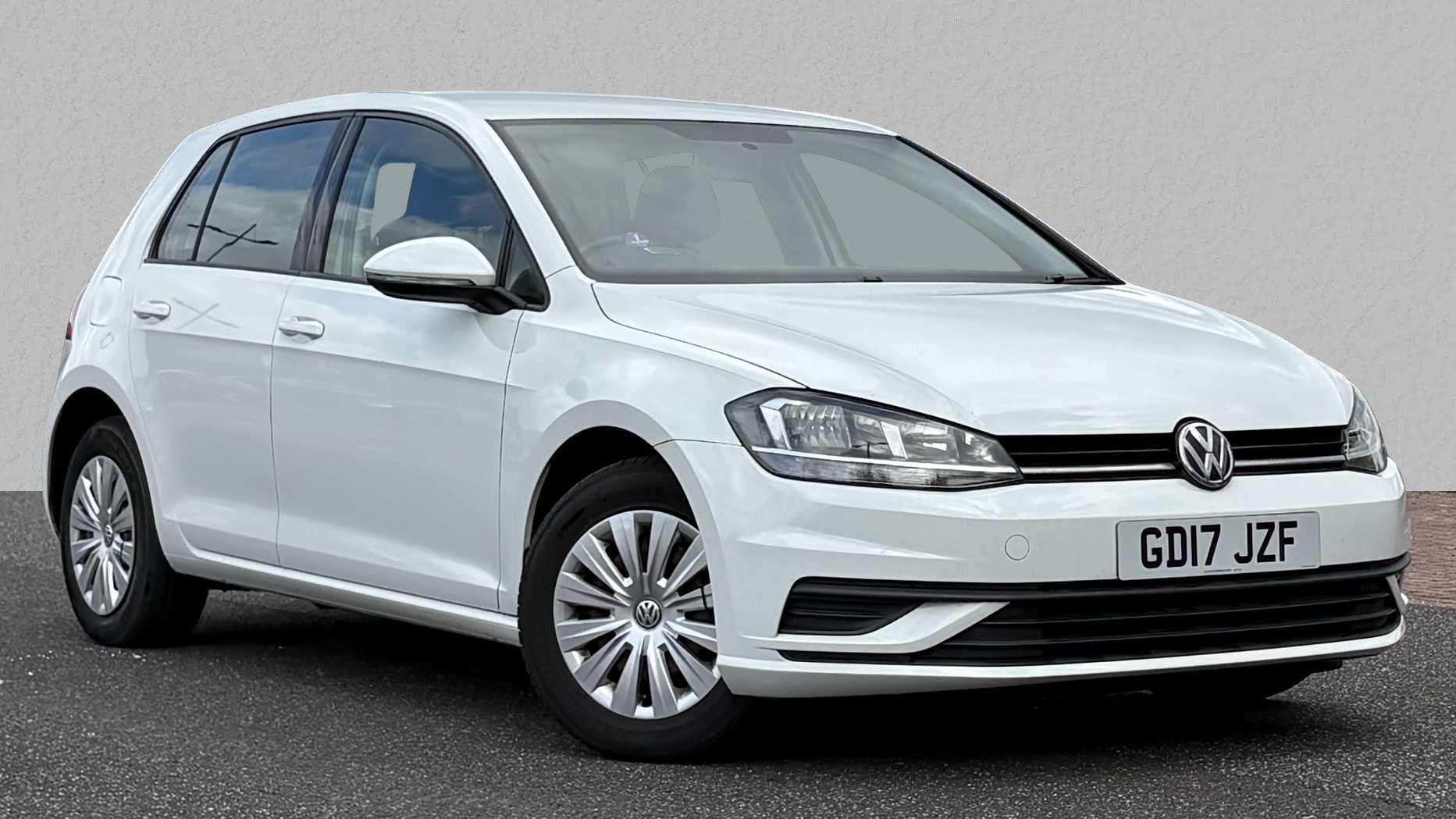 Main listing image - Volkswagen Golf