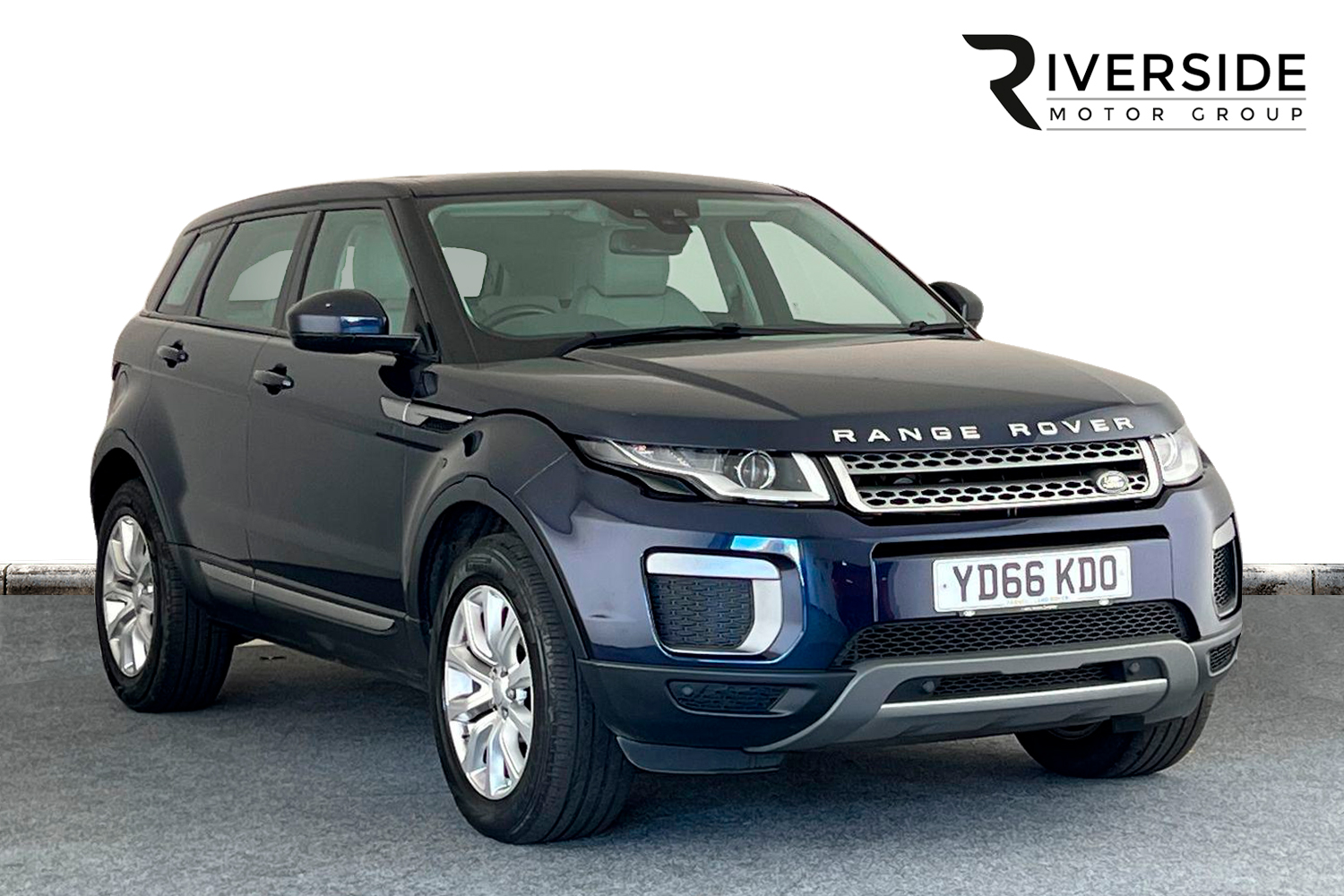 Main listing image - Land Rover Range Rover Evoque