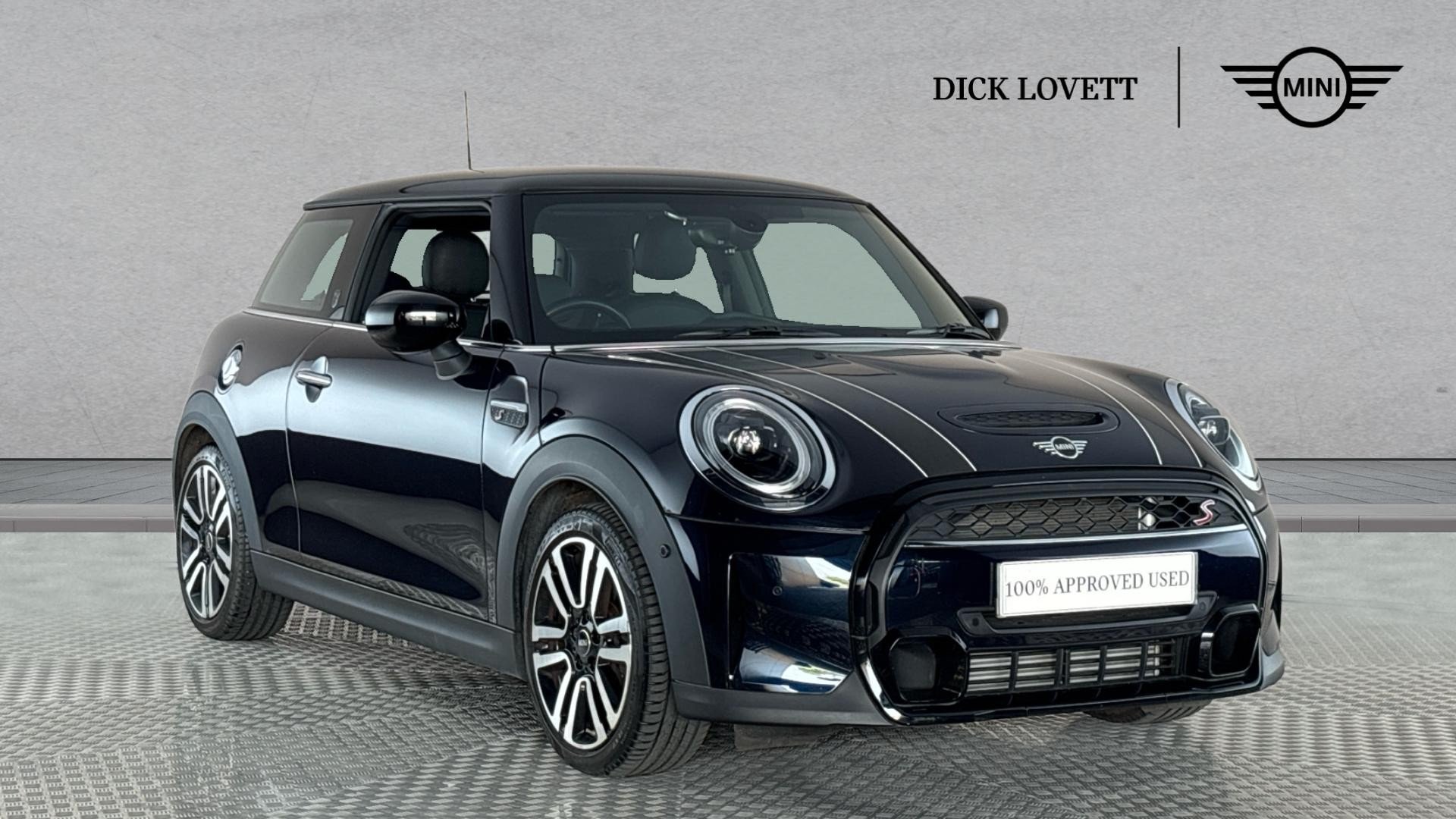 Main listing image - MINI Hatchback