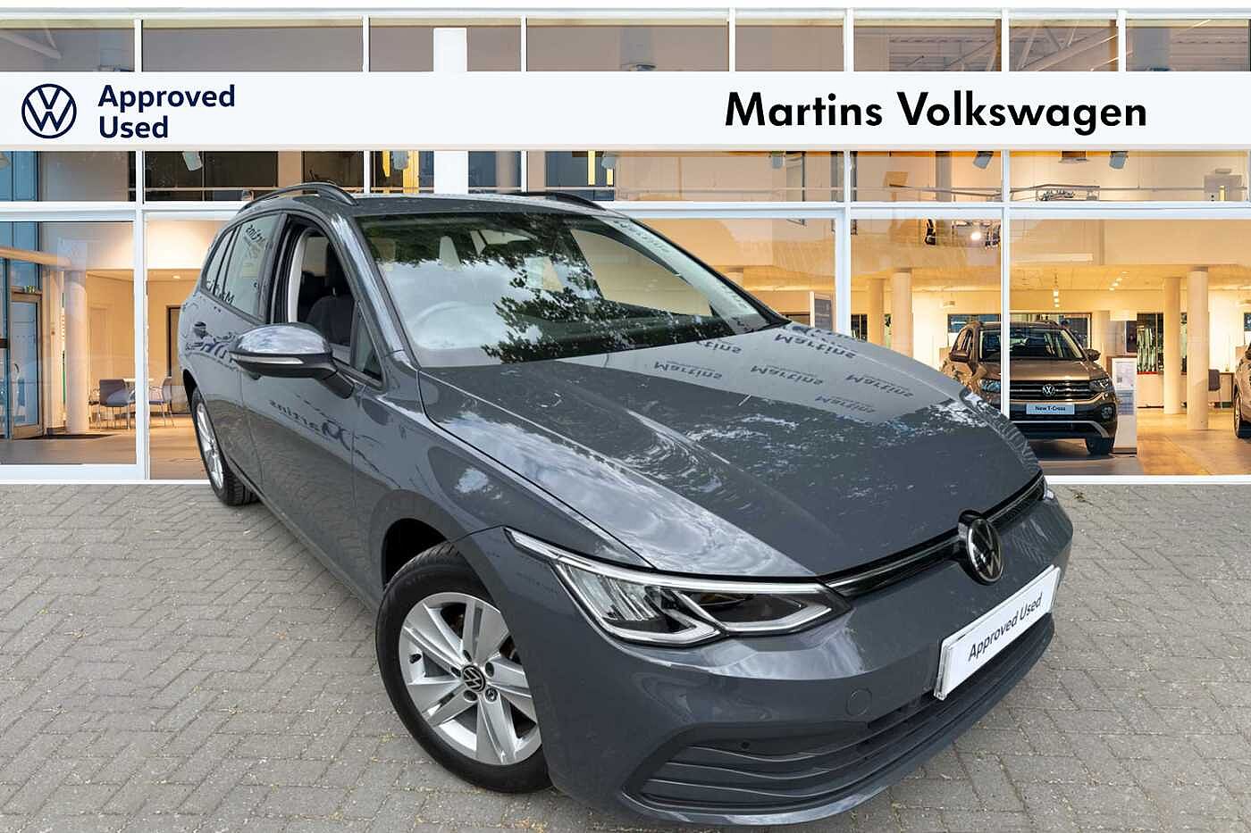 Main listing image - Volkswagen Golf Estate