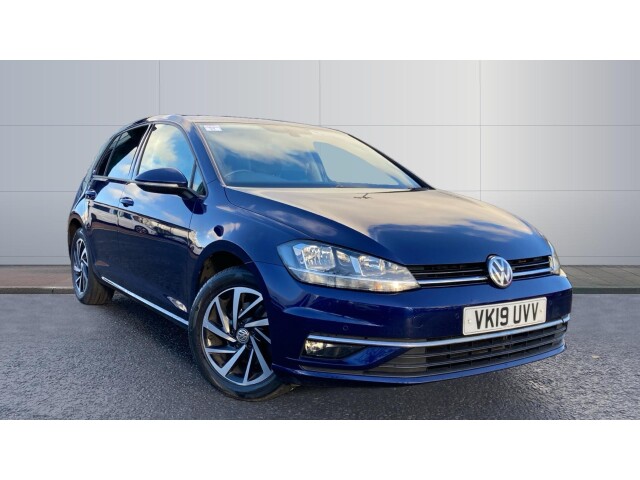 Main listing image - Volkswagen Golf